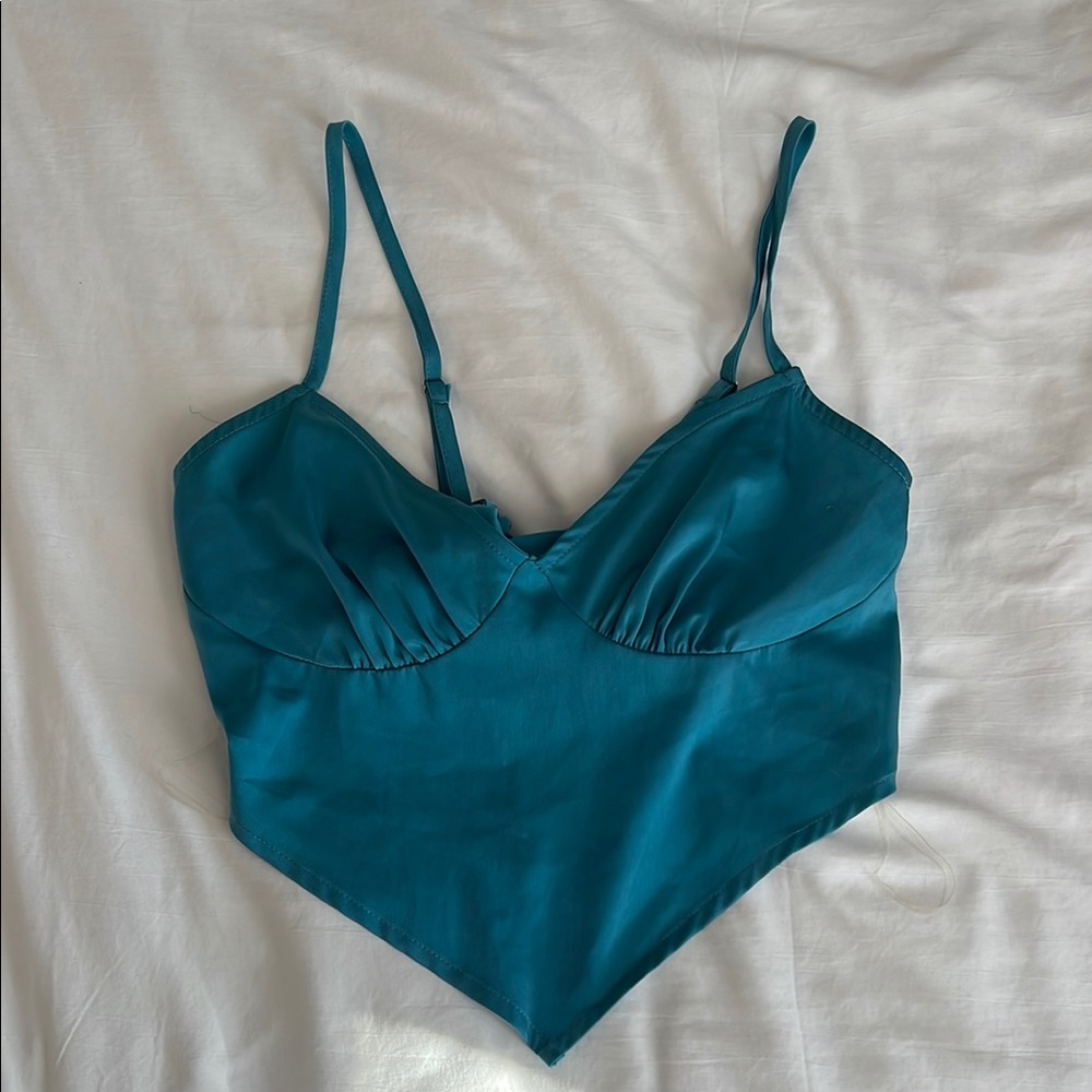 Blush Boutique size small tie top